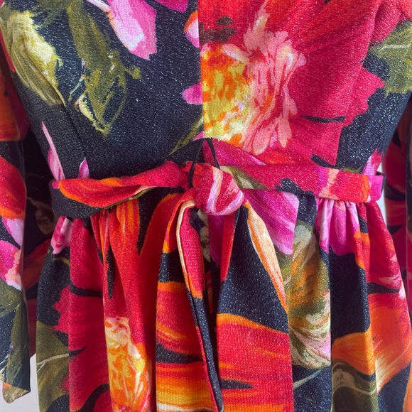 Jenelle of California Vintage Floral Jumper - Picture 3 of 11